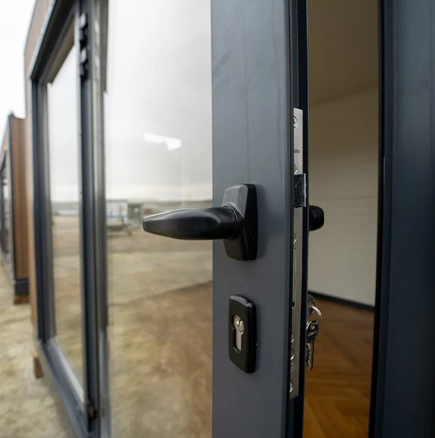 Contenedor de oficina modelo Berlín de 4x3 metros - Imagen 6
