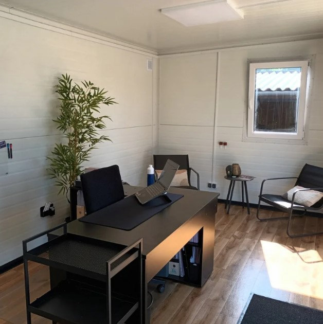 Contenedor de oficina modelo Berlín de 4x3 metros - Imagen 9