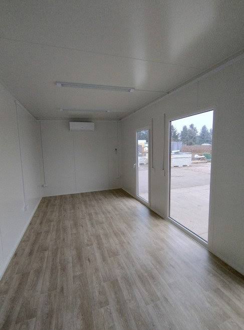 Contenedor de oficina de 21 m² con WC y cocina pequeña. - Imagen 2